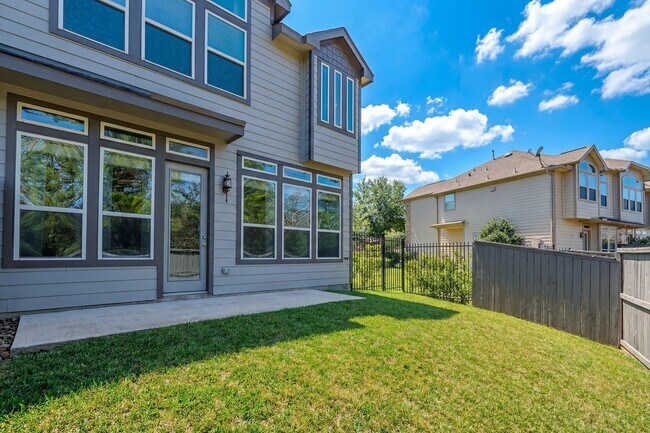 Photo - 58 Aventura Pl