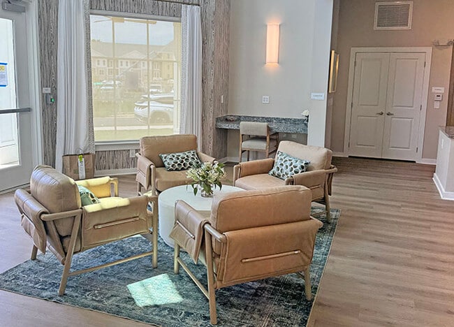 Photo - Springhouse Square