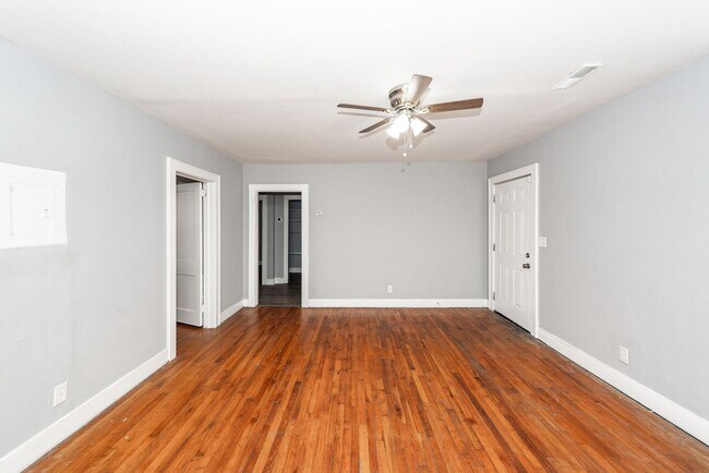 Photo - 3 Bedroom, 1 Bathroom Home in Dorchester Terrace - North Charleston