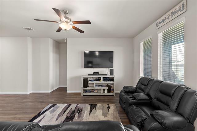 Photo - 4949 Parrington Dr