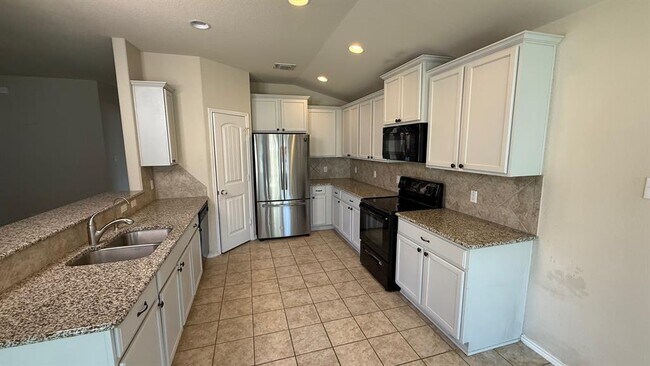 Photo - 116 Zoisite Ln