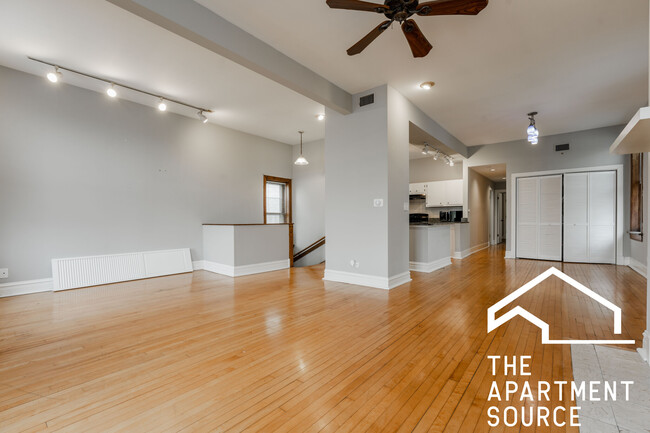 Photo - 2835 N Ashland Ave Apartments Unit 2