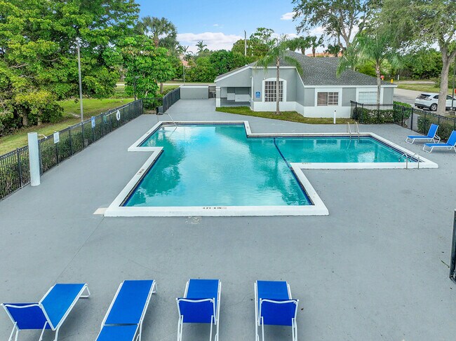 Photo - 1139 Lake Terry Dr Unidad A