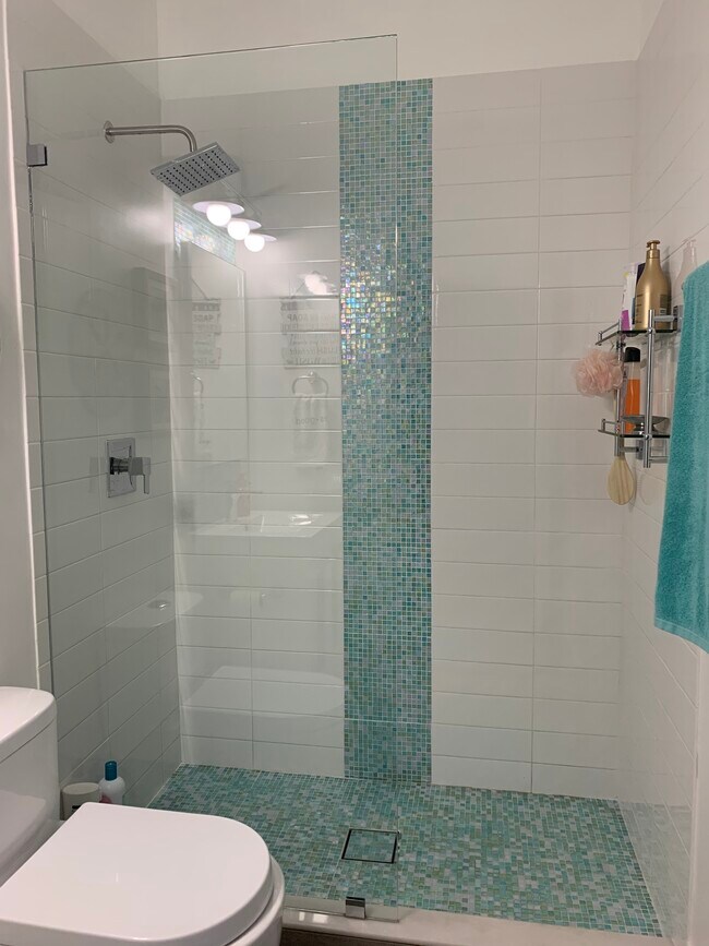 Photo - 1017 NE 42nd Ave