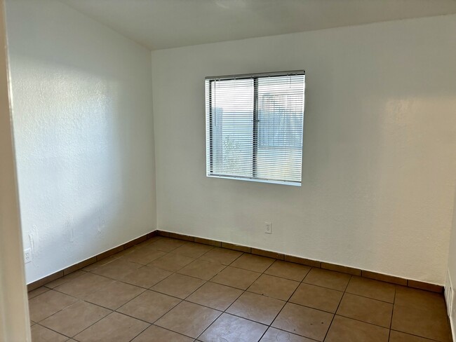 Photo - 411 E Thoroughbred St Unit 411 Thoroughbred