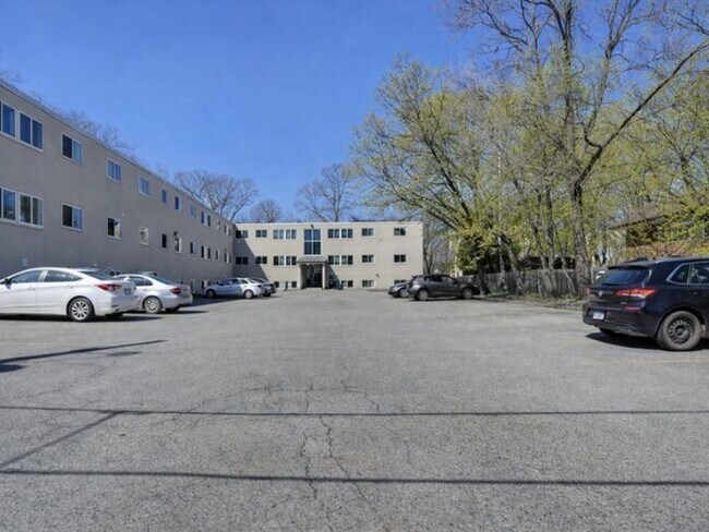 Photo - 25 Orchard St