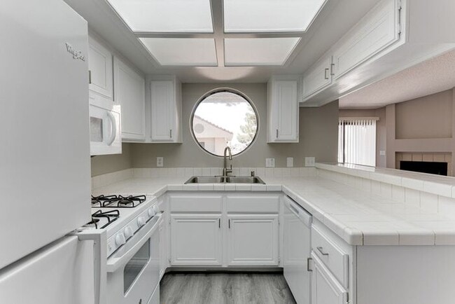 Photo - Charming Upstairs Condo with Dual Balconies & Spacious Layout!