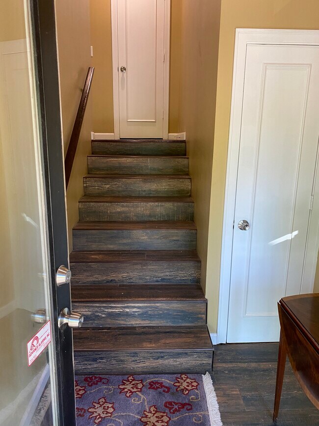 Photo - 759 W 13th St