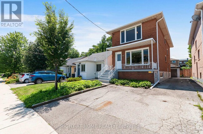 Photo - 128 Twenty Second St