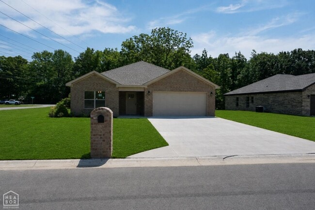 Photo - 5400 Lotus Street
