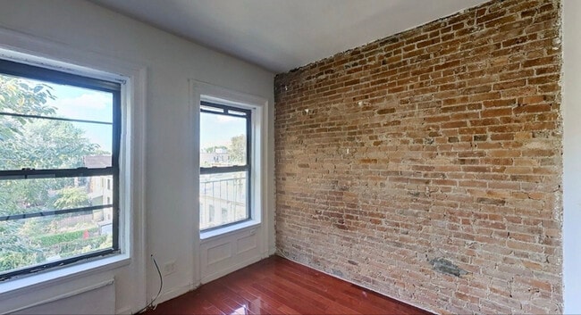 Photo - 1486 Bedford Ave