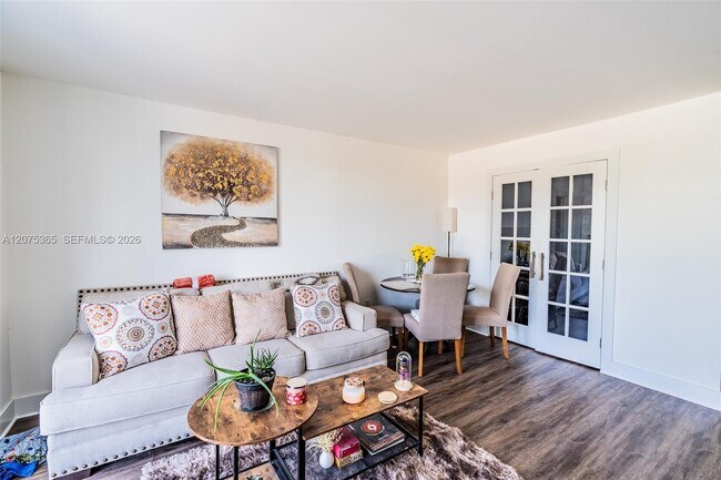 Photo - 1251 NE 108th St Unit 216