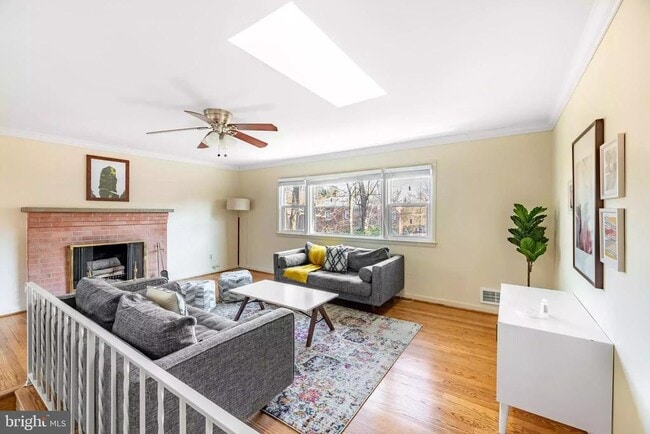 Photo - 4706 8th Rd S