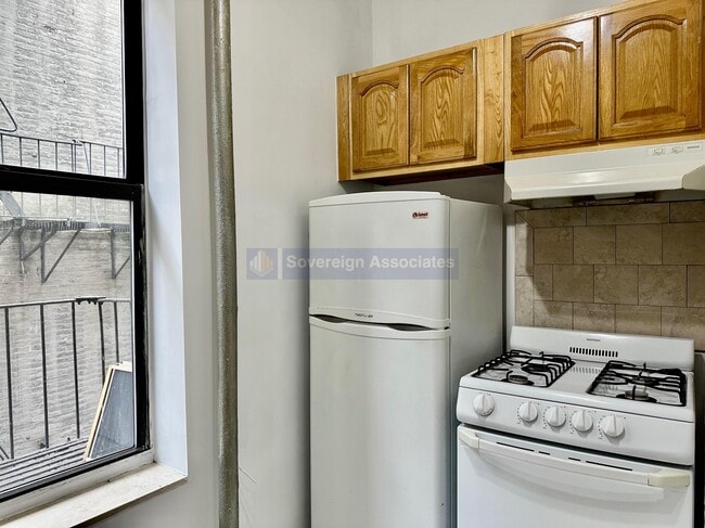 Photo - 3133 Broadway Unidad 10