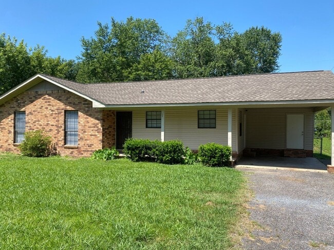 Photo - 361 Henderson Rd House