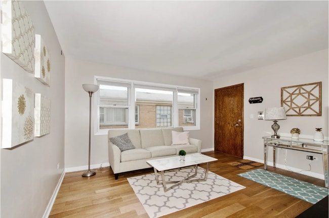 Photo - 4826 N Linder Ave Condo Unit 3A