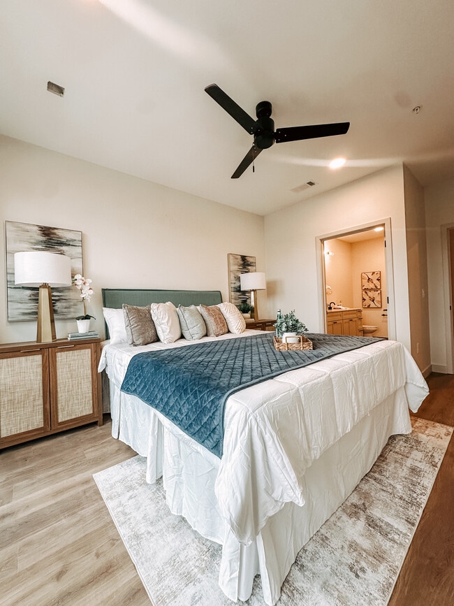 Photo - Plaza at Pinnacle Hills