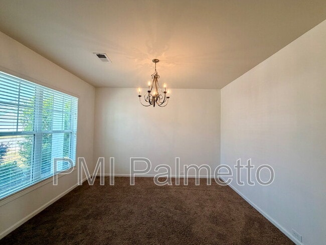 Photo - 141 Hay Meadow Ln