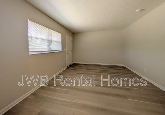 Photo - 7856 Jaguar Dr