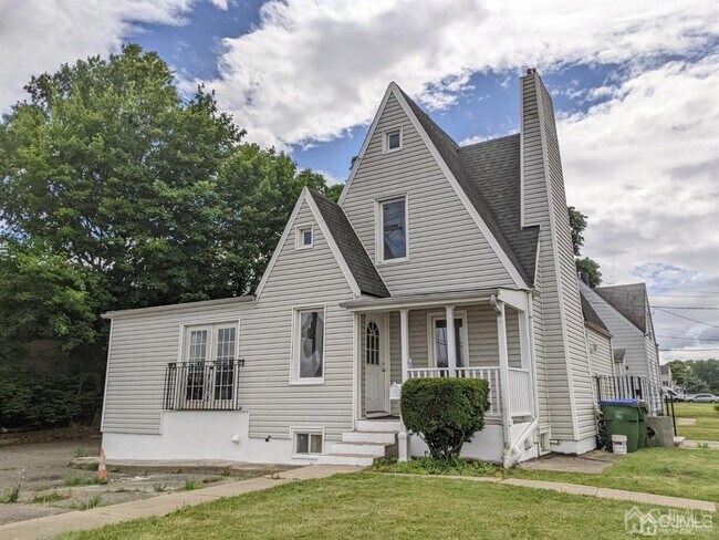 Photo - 120 Plainfield Ave