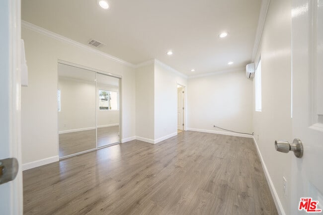 Photo - 136 N Rampart Blvd Unit 2