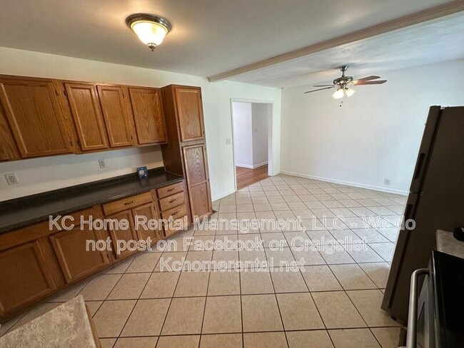 Photo - 12211 E 52nd Terrace