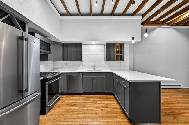 Photo - 2419 Tremont Pl