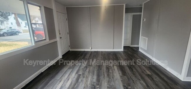 Photo - 527 S Magnolia Ave