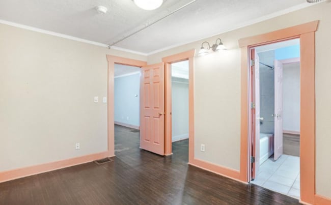 Photo - Updated 3br/2ba home with bonus room and f...