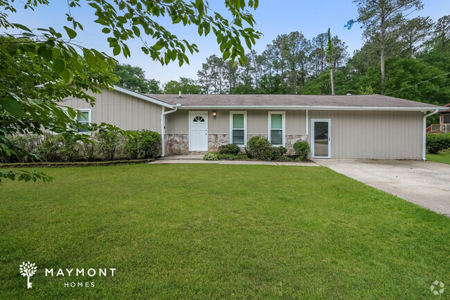 Building Photo - Freshly Updated 3-Bedroom Home
