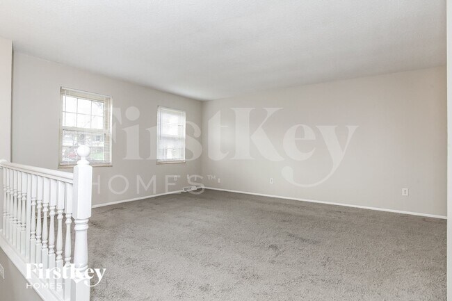 811 Baker Ct