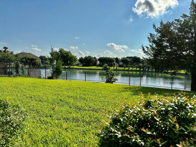 Photo - 6811 Sable River Ct