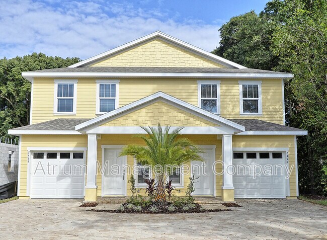 Photo - 2916 E Washington St