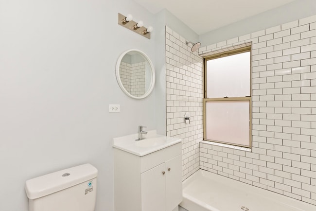 Photo - 4700 N Racine Ave Unit 313