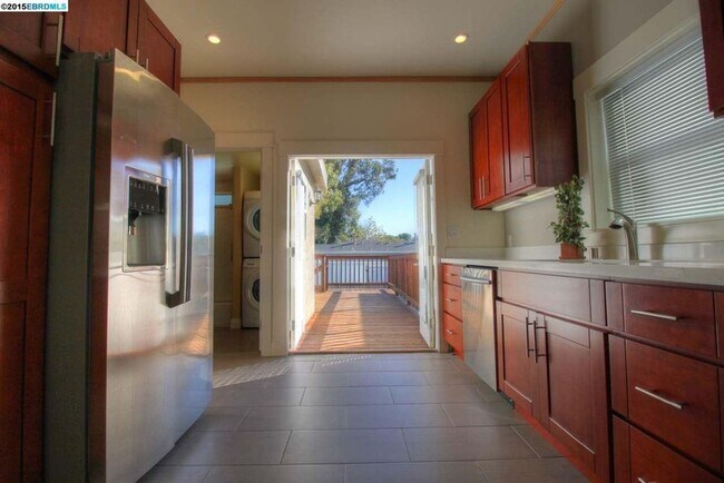 Photo - West-4716-4718 Unit 4718 WEST