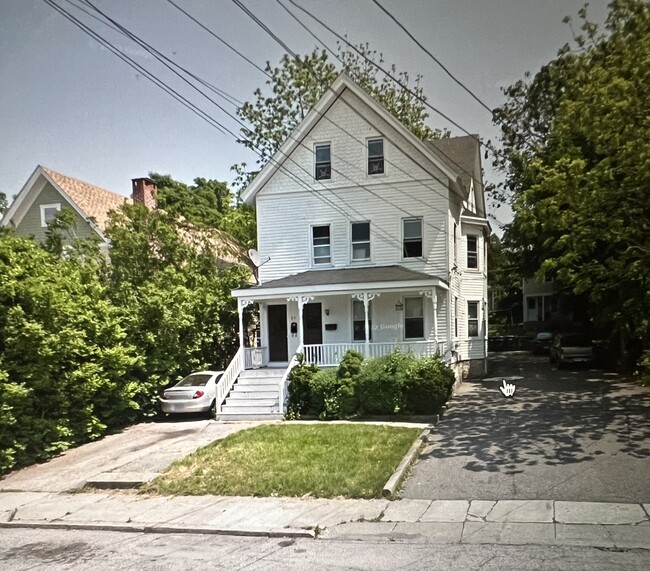 Building Photo - 29 Newton Ave Unit 2 Rental