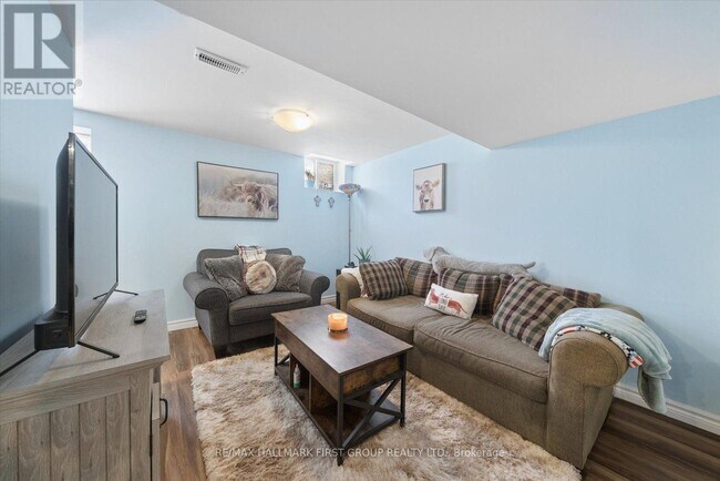 Photo - 16 Rushbrooke Way