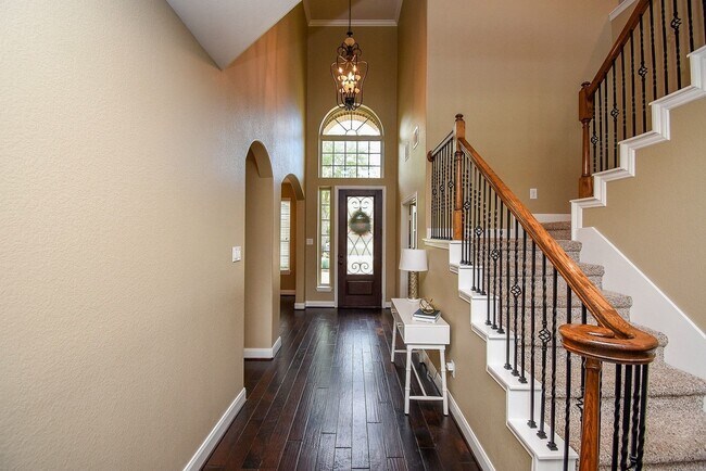 Photo - 26230 Rustic Woods Ln