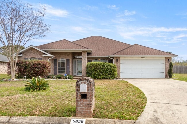 Building Photo - Spacious 4-Bedroom Home – Tanglewood!