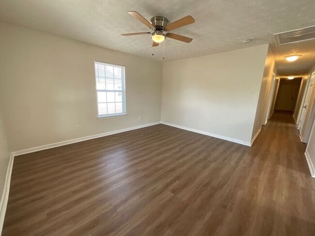 Photo - 3651 Ten Oaks Cir