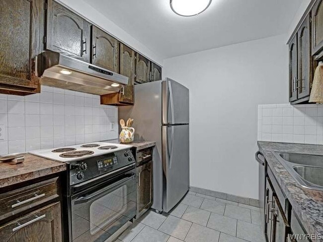 Photo - 205 Charter Oaks Dr Unit 4