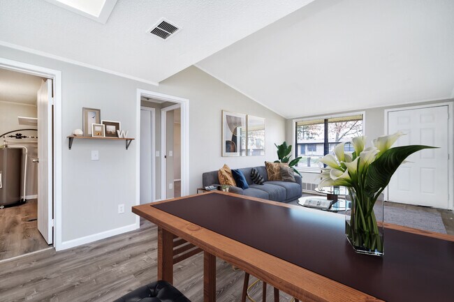 Ashgrove Apartments