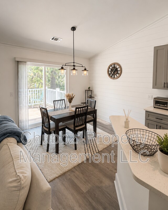 44 Canopy Ln