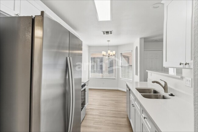 12933 W Alvarado Rd