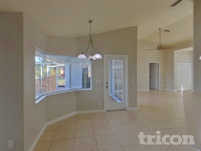 Photo - 4090 W Price Blvd