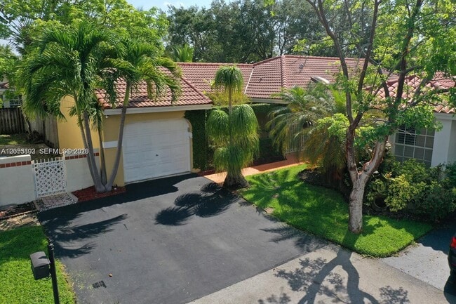 Building Photo - 1377 Garden Rd