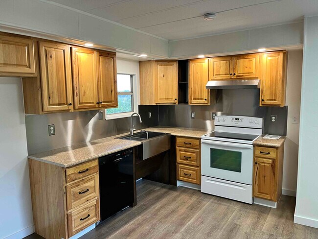 Photo - 2653 Edgecliff Ct