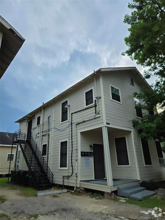 Building Photo - 2502 Saltus St Unit 4 Rental