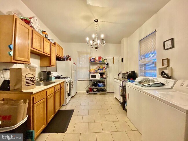 Photo - 2030 N Gratz St