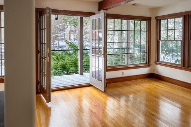 Photo - 235 Piermont Ave